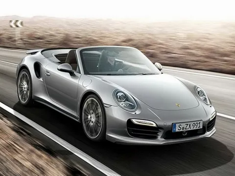 911 Turbo mui trần mới giá trên 10 tỷ ở VN